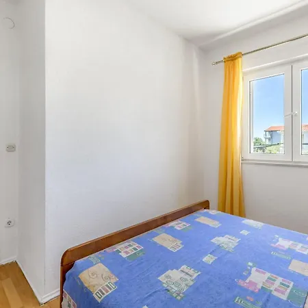 Будинок відпочинку Cozy In With Private Swimming Pool, Be Inside Or Outside